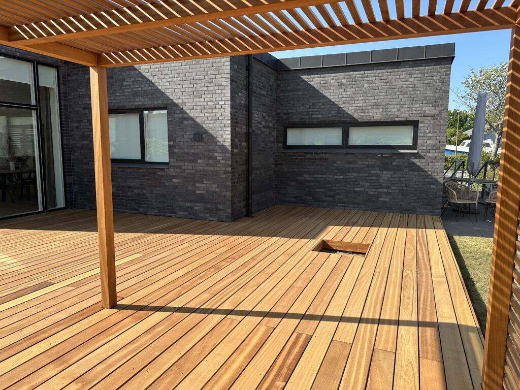 image00312 - - Terrasse - Krusetømrer