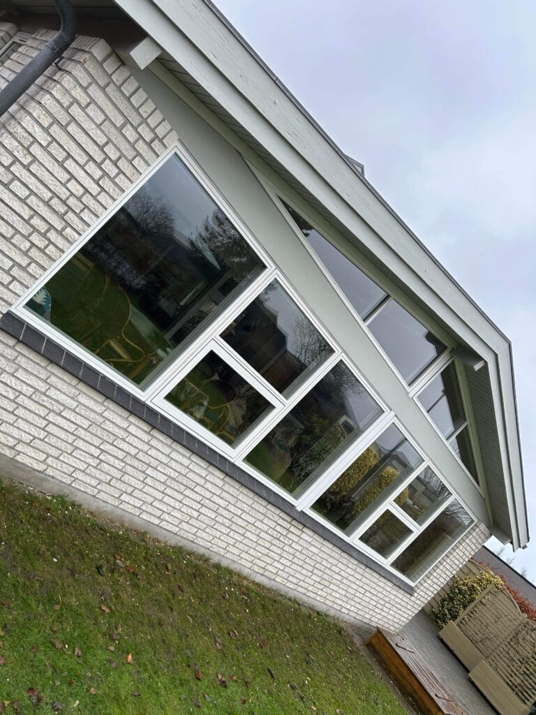 image00046 - - Vinduer - Krusetømrer